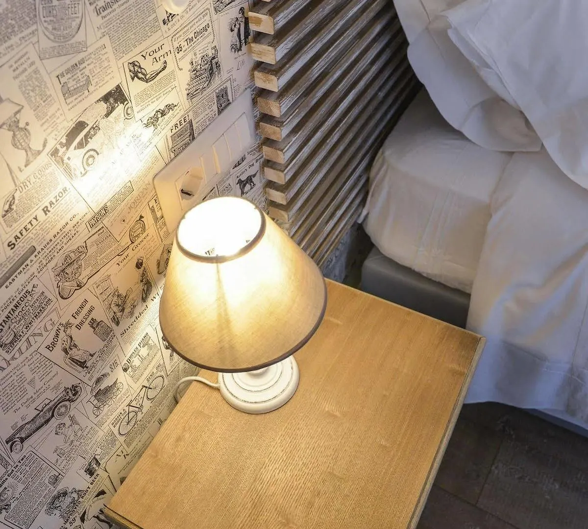 Adelina Guesthouse Rome 2*,  Italy
