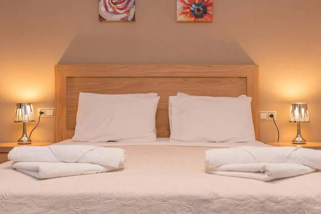 Konukevi Adelina Guesthouse Roma